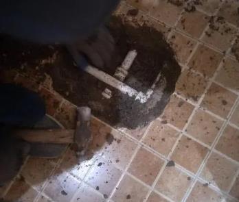 秀山卫生间漏水维修公司为您分享下卫生间渗水如何处理及注意事项