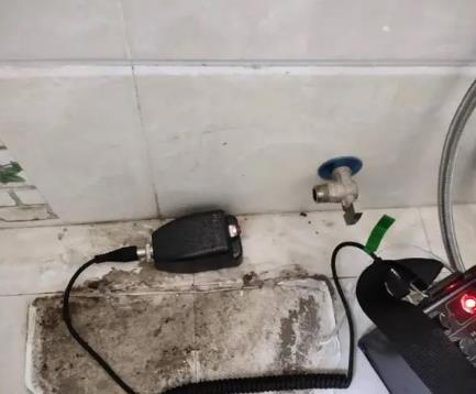 秀山屋顶漏水维修公司分享下卫生间漏水的危害及解决方法